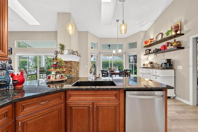 919 RIDGE SPRING COURT, Apopka, FL 32712