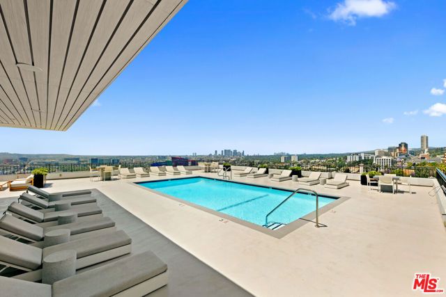 1100 Alta Loma Road 803, West Hollywood, CA 90069