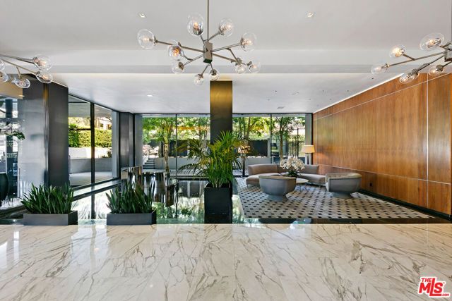 1100 Alta Loma Road 803, West Hollywood, CA 90069