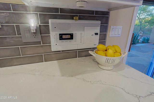 6041 E DALE Lane, Cave Creek, AZ 85331