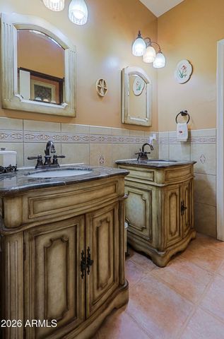 6041 E DALE Lane, Cave Creek, AZ 85331