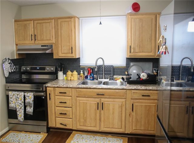 1258 Vane Avenue, Akron, OH 44310