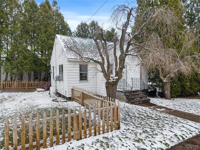 810 Tulip Street, Salina, NY 13088