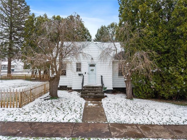 810 Tulip Street, Salina, NY 13088
