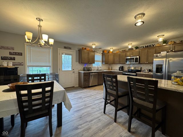 1408 Blish Street, Seymour, IN 47274