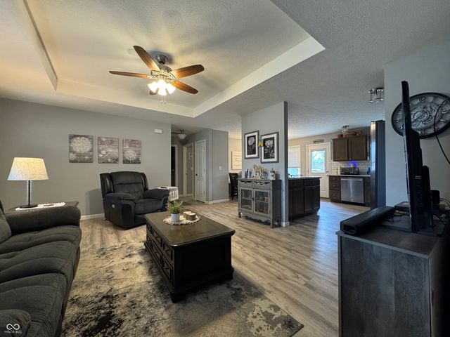 1408 Blish Street, Seymour, IN 47274