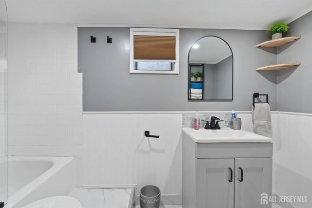 15 Old Ridge Road, South Brunswick, NJ 08852