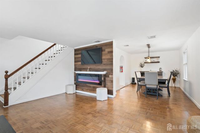 15 Old Ridge Road, South Brunswick, NJ 08852