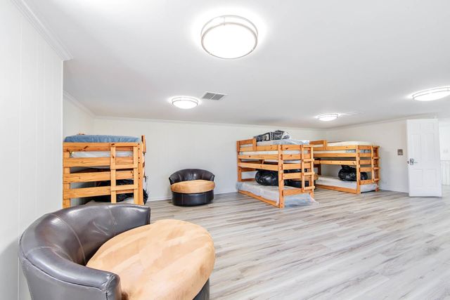 1621 Bayou Black Dr, Houma, LA 70360