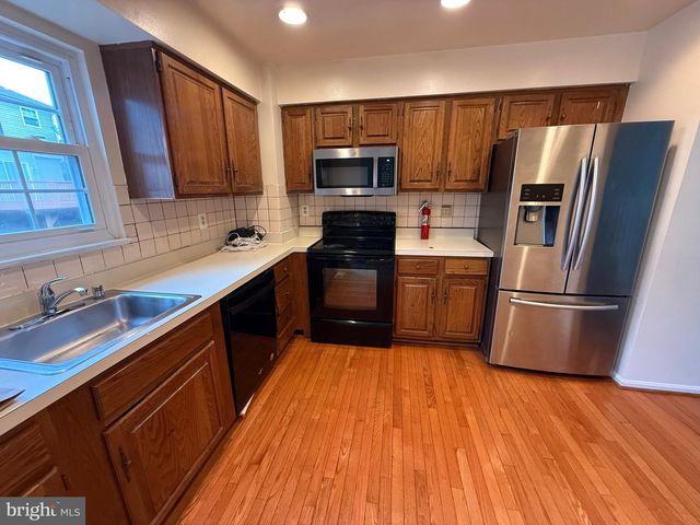 14937 LONDON LN, Bowie, MD 20715