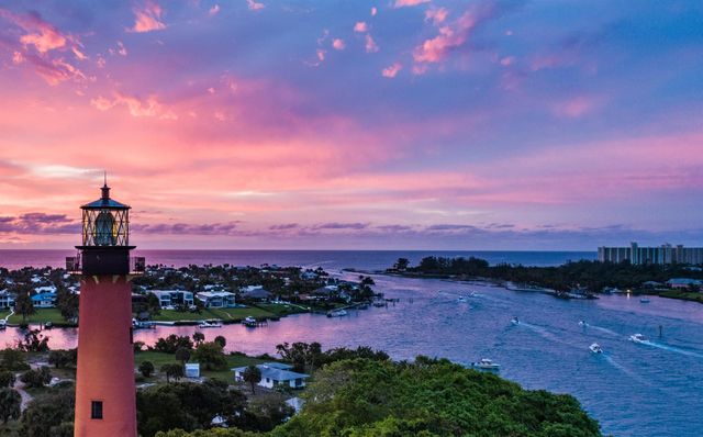 1300 S Highway A1a 624, Jupiter, FL 33477