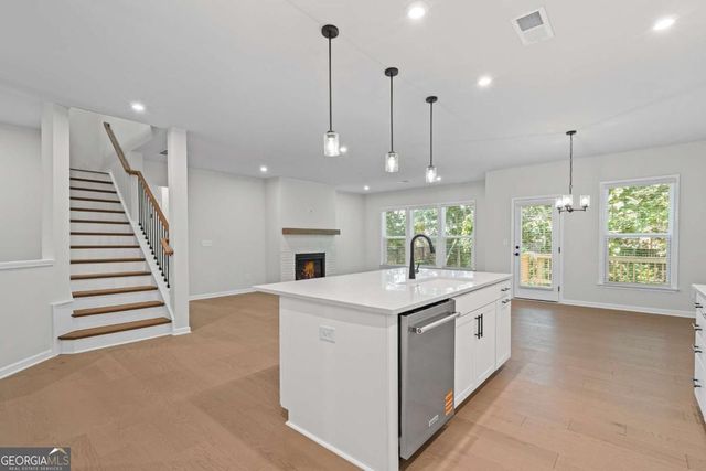 7206 Grand Reunion Drive, Hoschton, GA 30548