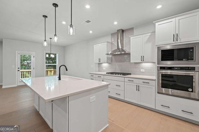 7206 Grand Reunion Drive, Hoschton, GA 30548