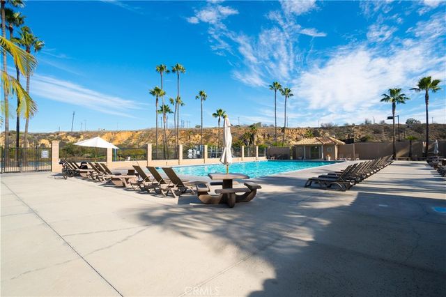 238 Walnut Street, Newport Beach, CA 92663