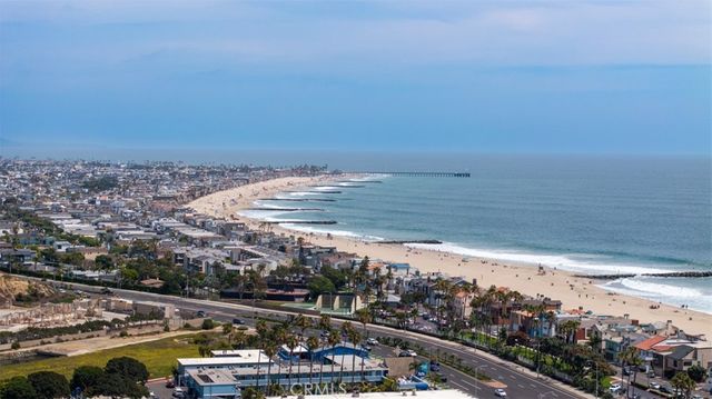 238 Walnut Street, Newport Beach, CA 92663