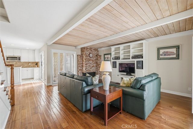 238 Walnut Street, Newport Beach, CA 92663