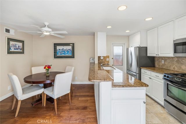 238 Walnut Street, Newport Beach, CA 92663