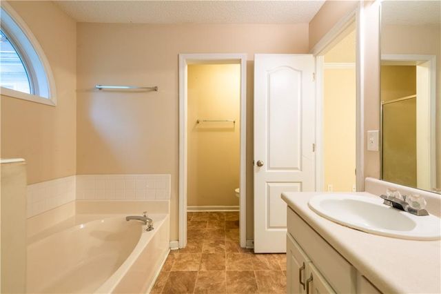 1109 Commons Court, Jonesboro, GA 30238