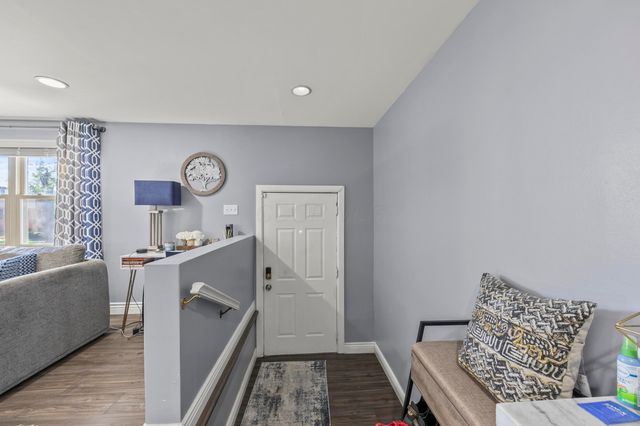 2844 Kingsrowe Court, 27, Columbus, OH 43209