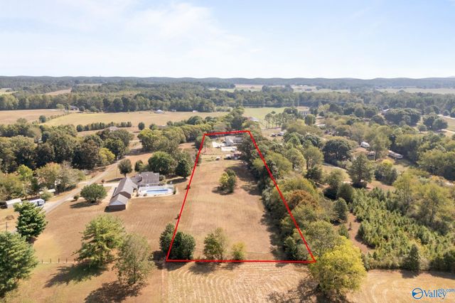26389 Johnson Lane, Toney, AL 35773