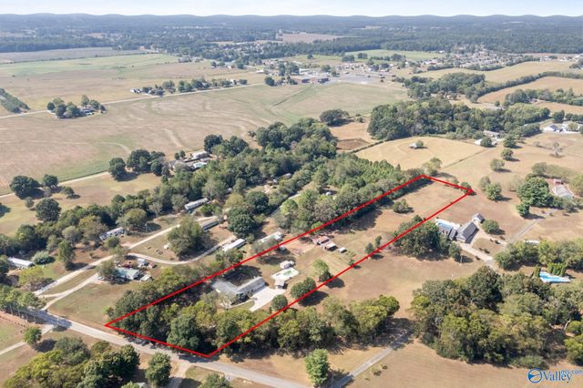 26389 Johnson Lane, Toney, AL 35773