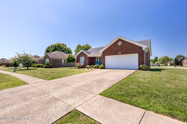 10000 Evening Star Dr, Louisville, KY 40272