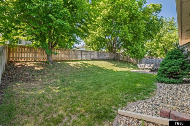 118 Castle Pine Drive, Papillion, NE 68133