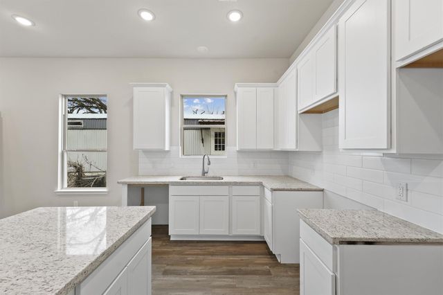 8685 Sassafras Street, Willis, TX 77318