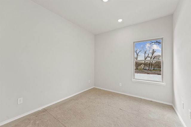 8685 Sassafras Street, Willis, TX 77318