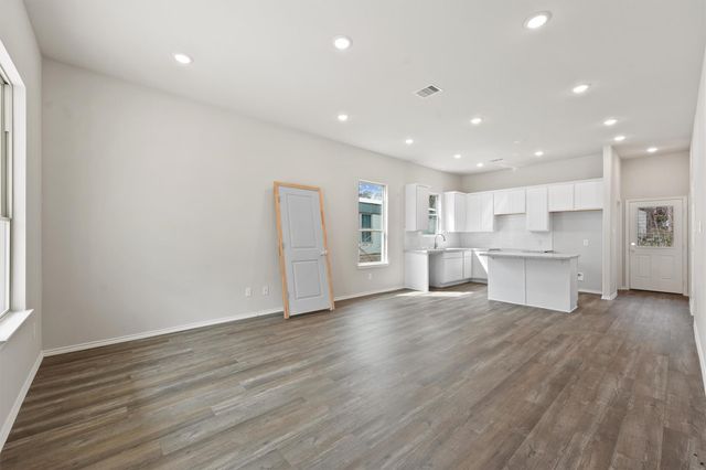 8685 Sassafras Street, Willis, TX 77318