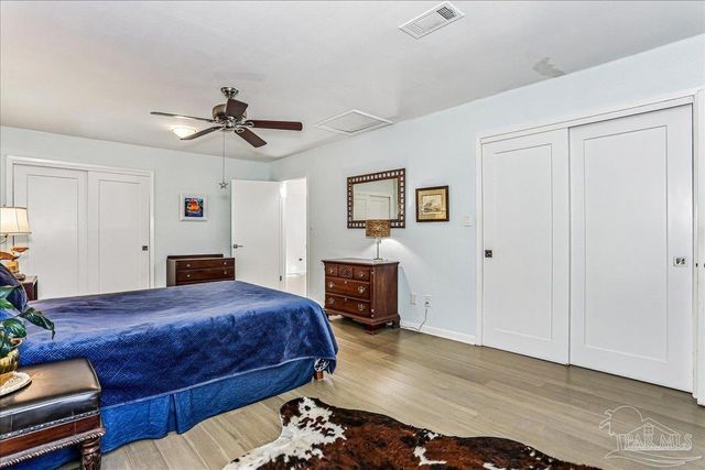 16 Mclane Rd, Gulf Breeze, FL 32561