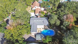 16 Mclane Rd, Gulf Breeze, FL 32561