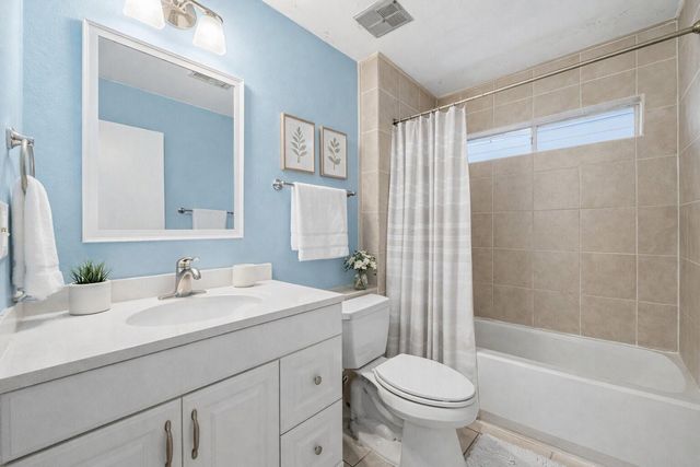 14115 Sableridge Drive, Houston, TX 77014