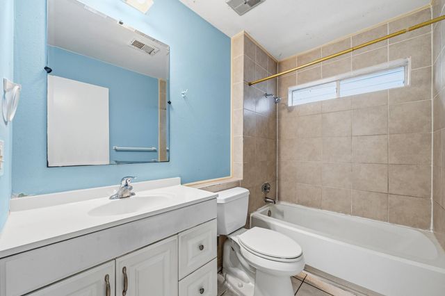 14115 Sableridge Drive, Houston, TX 77014