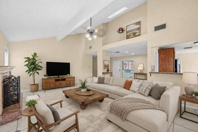 14115 Sableridge Drive, Houston, TX 77014