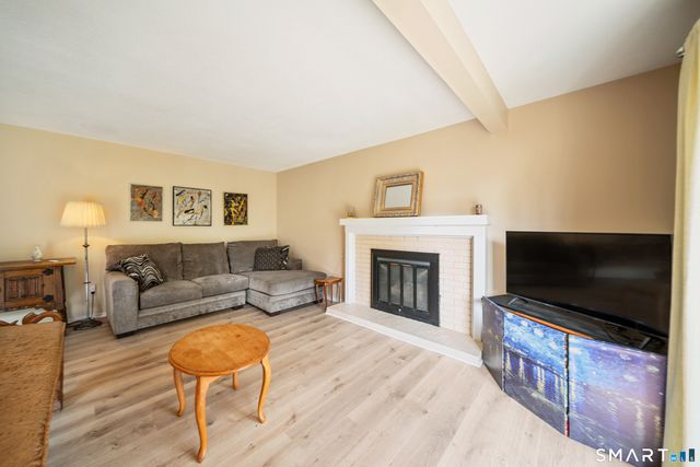 13 Heritage Village B, Southbury, CT 06488