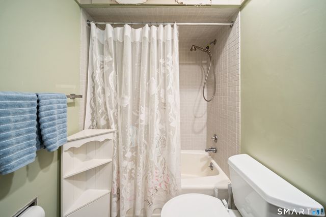 13 Heritage Village B, Southbury, CT 06488
