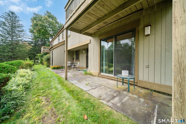 13 Heritage Village B, Southbury, CT 06488