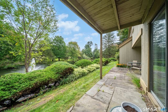 13 Heritage Village B, Southbury, CT 06488