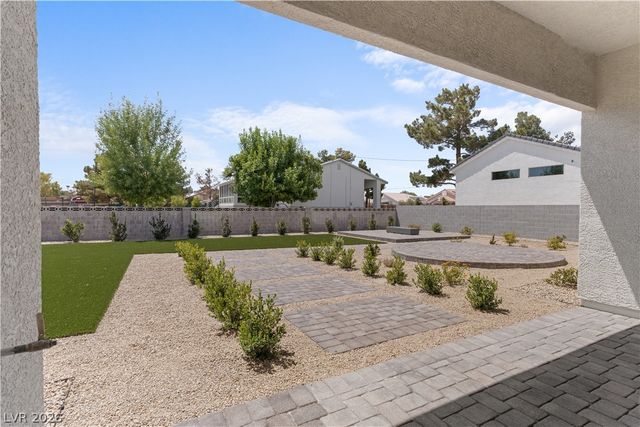 6965 Unicorn Street, Las Vegas, NV 89131