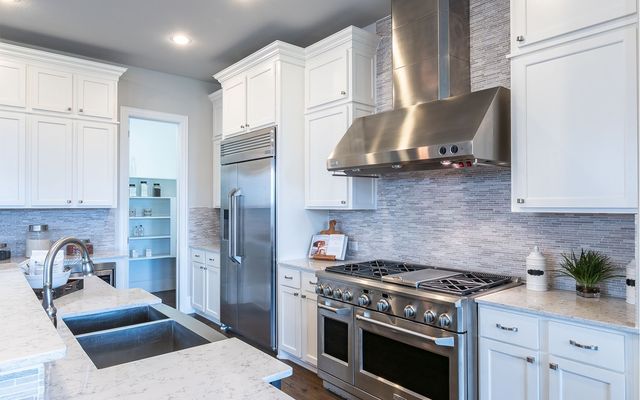 9554 Loyola Drive, Brentwood, TN 37027