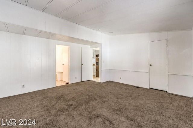 3350 Isle Royale Drive, Las Vegas, NV 89122