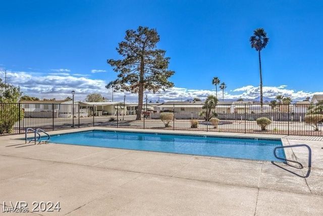 3350 Isle Royale Drive, Las Vegas, NV 89122