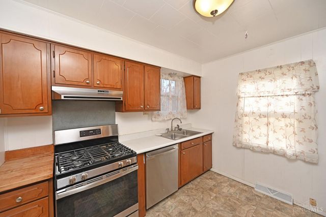 3709 Brotherton Road, Cincinnati, OH 45209