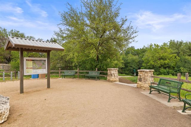 1615 Spyglass DR 4, Austin, TX 78746