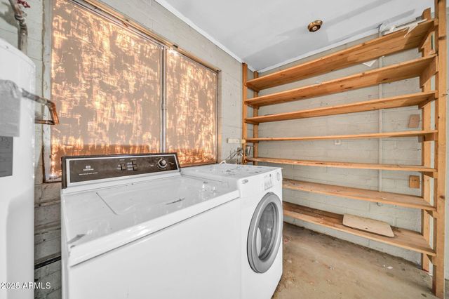 1526 W MURIEL Drive, Phoenix, AZ 85023