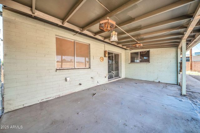 1526 W MURIEL Drive, Phoenix, AZ 85023