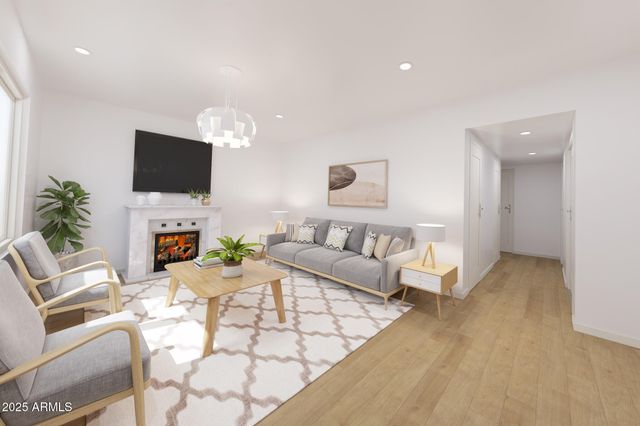 1526 W MURIEL Drive, Phoenix, AZ 85023