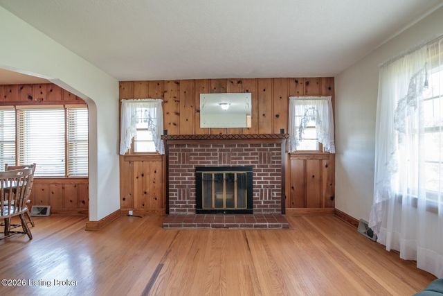 4765 Flaherty Rd, Vine Grove, KY 40175