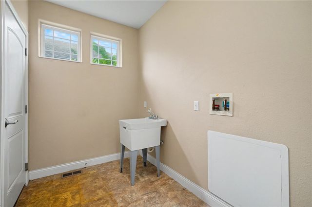 7300 Bostelman Place, Huber Heights, OH 45424